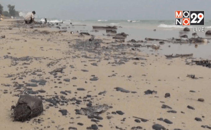 ตรวจสอบคราบน้ำมันชายหาดหัวหิน