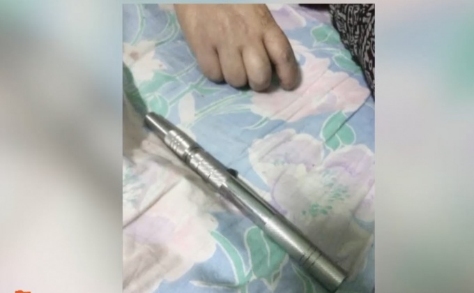 นักนิติวิทยาศาตร์ใช้ปืนปากกายิงตัวตาย