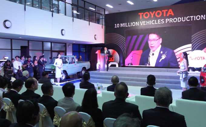 “โตโยต้า” ฉลองยอดผลิตรถยนต์ครบ 10 ล้านคัน