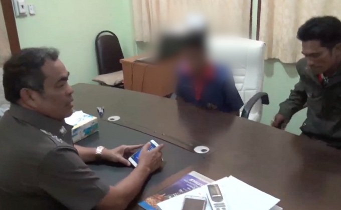 ร้องลูกชายถูกครูและเพื่อนทำร้ายจนเลือดคั่งในหู