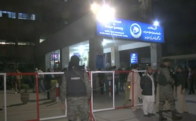 ระเบิดฆ่าตัวตายในปากีสถาน ดับ 7 ราย