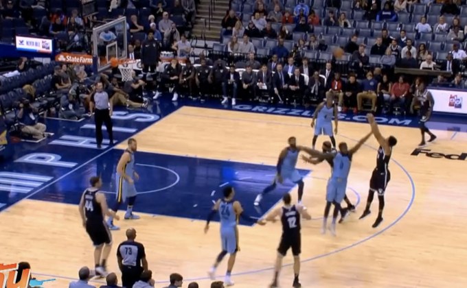 หมีดร็อปสตาร์ควอเตอร์สี่ ทำพ่าย 8 เกมติดศึก NBA