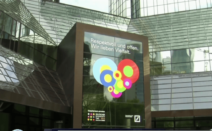 ปัญหาดอยซ์แบงก์ฉุดตลาดหุ้นผันผวน