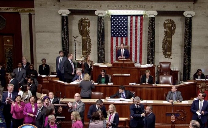 สภาสหรัฐฯคว่ำบาตรตุรกี หลังเปิดฉากถล่มเคิร์ด