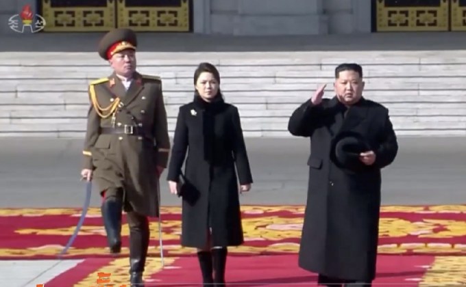 พิธีครบรอบวันก่อตั้งกองทัพเกาหลีเหนือ