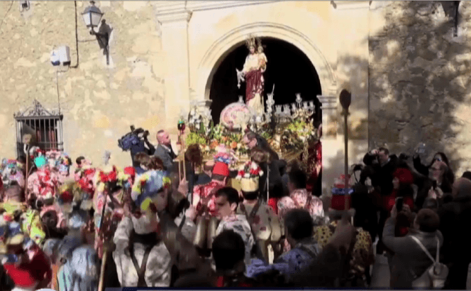 สเปนฉลองเทศกาล ”ลา เอนดิอาบลาดา”