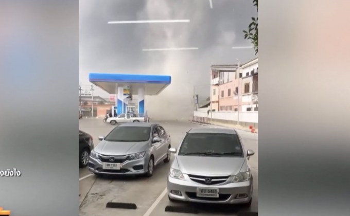 เปิดคลิปลมพายุแถวปั๊ม ปตท.ใน ซ.มังกร จ.สมุทรปราการ