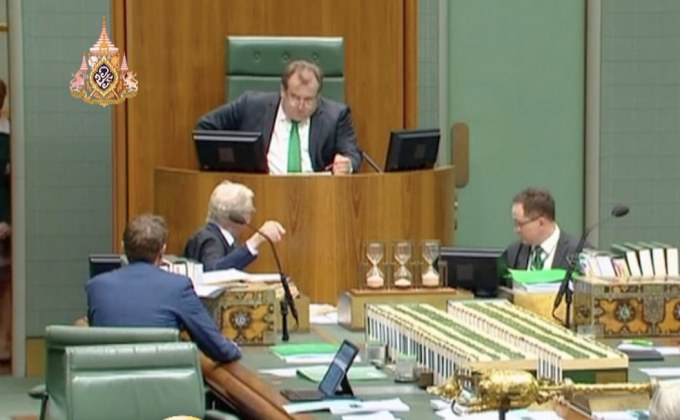 ออสเตรเลียผ่านกฎหมายคุมเข้มสื่อสังคมออนไลน์