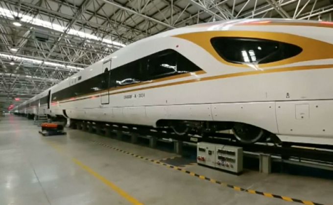 จีนทดสอบรถไฟความเร็วสูงขบวนใหม่