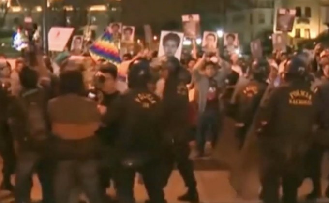 ประท้วงต้านรัฐบาลอภัยโทษอดีตผู้นำเปรู