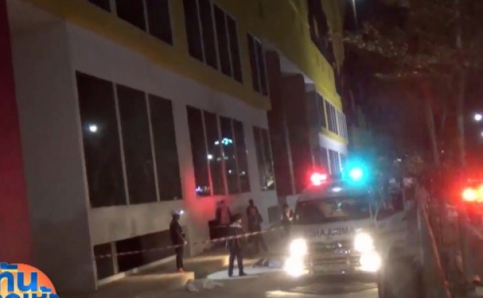 หญิงสาวกระโดดตึกร้างเสียชีวิต