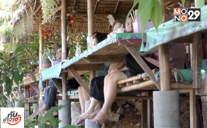 ก๋วยเตี๋ยวห้อยขา บรรยากาศสุดชิลที่ชัยนาท