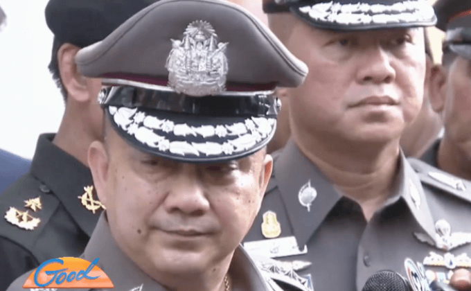 ฝากขัง 3 ผู้ต้องหาคดีหมิ่นเบื้องสูง ม.112