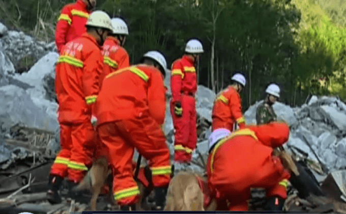 ดินถล่มที่เขตปกครองตนเองกว่างซีจ้วงในจีน