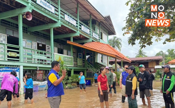 น้ำป่าทะลักท่วม 4 หมู่บ้านในพิจิตร โรงเรียนปิดเรียน เร่งช่วยผู้ประสบภัย