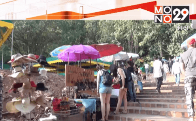 แผงลอยวัดดอยสุเทพยังไม่ย้าย