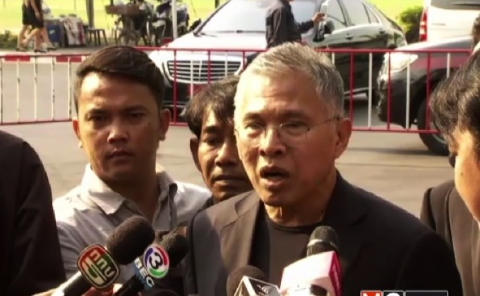 “วัฒนา” พบทหารตามคำเชิญให้ข้อมูล