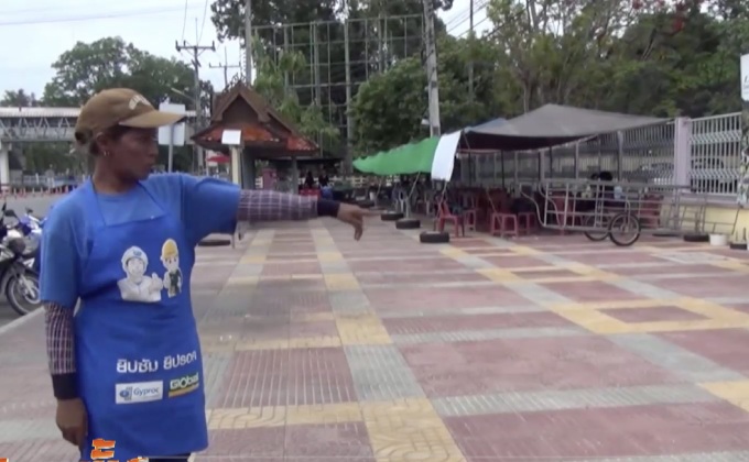 คู่กรณีเหตุสาดน้ำร้อนแม่ค้าขายน้ำมอบตัวแล้ว