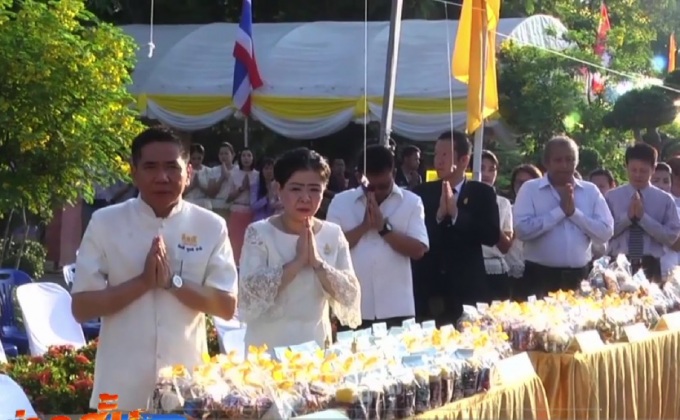 ทั่วประเทศทำบุญเนื่องในวันสงกรานต์