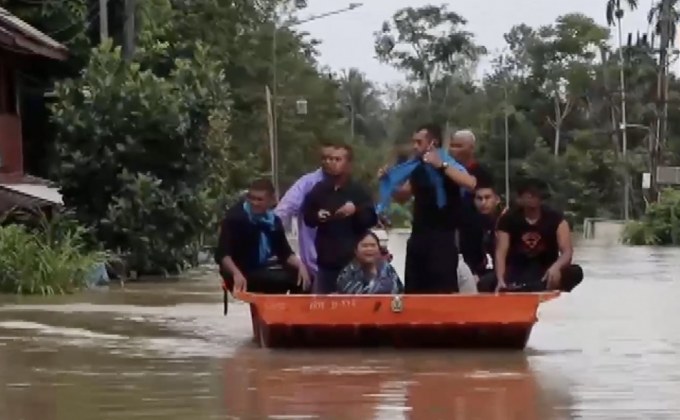 เจอทั้งโควิด-ทั้งน้ำท่วม ชาวบ้านอพยพวุ่น ฝนถล่ม