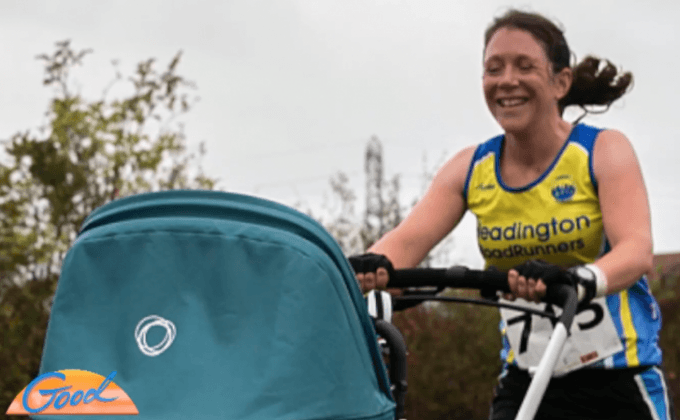 แม่-ลูกทุบสถิติมาราธอนรถเข็นเด็ก