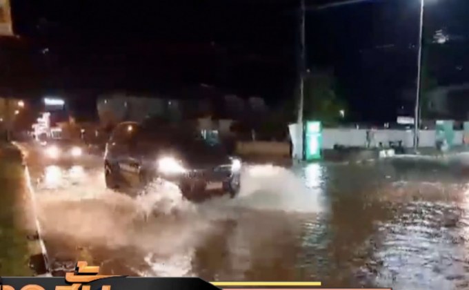 พายุพัดถล่มหลายพื้นที่ในจังหวัดภาคอีสาน