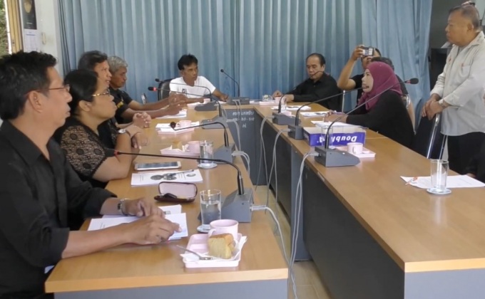 เรียกร้องอธิบดีกรมอุทยานฯ แสดงหลักฐานล่าพะยูน