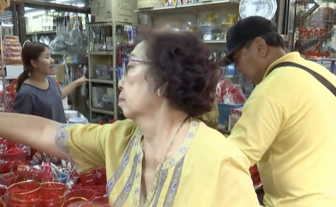 ตรุษจีนเงินไม่สะพัด คนประหยัด ซื้อเท่าที่จำเป็น