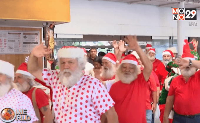 ฉลองจบหลักสูตรซานตาคลอส