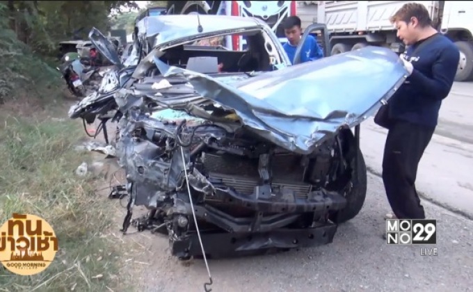 เพลิงไหม้รถบรรทุกสินค้า โชเฟอร์กระโดดหนีรอดตายหวุดหวิด