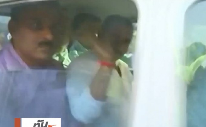 อินเดียฝากขังนักการเมืองคดีข่มขืนหญิงวัยรุ่น