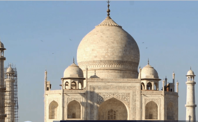 ทำความสะอาดทัชมาฮาล