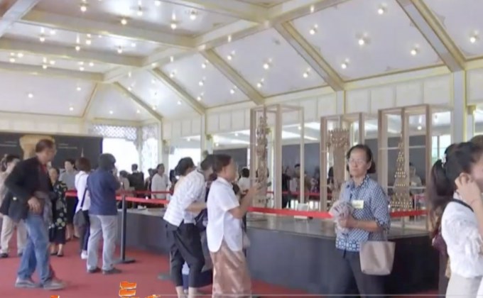 เปิดให้ชมพระเมรุมาศเป็นสัปดาห์สุดท้าย