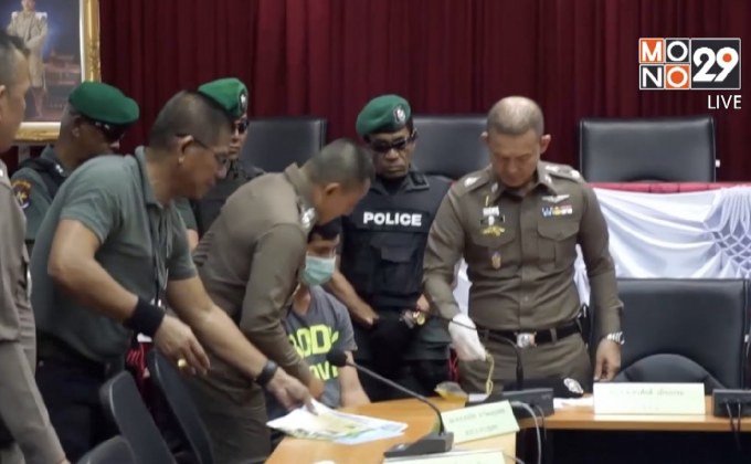 จับมือฆ่าชิงทองกลางห้างดัง จ. ชุมพร