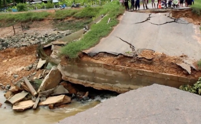 ผลกระทบน้ำท่วมภาคอีสาน