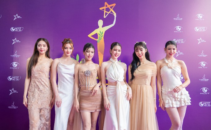 “THX” สวยสะกดทุกสายตา!! ร่วมเดินบนพรมม่วงสุดลักชัวรี่