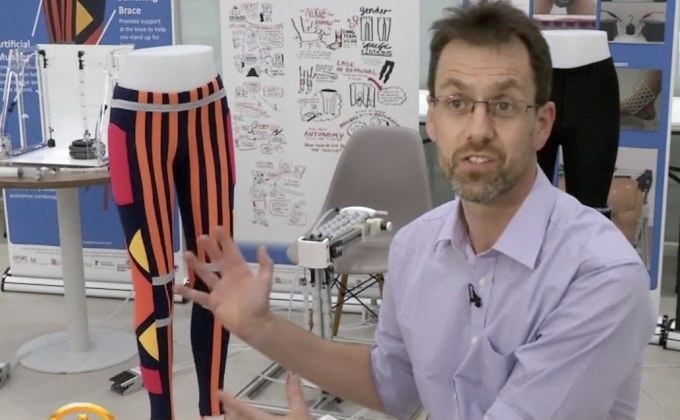 กางเกงหุ่นยนต์ช่วยเสริมกำลังผู้สูงวัย