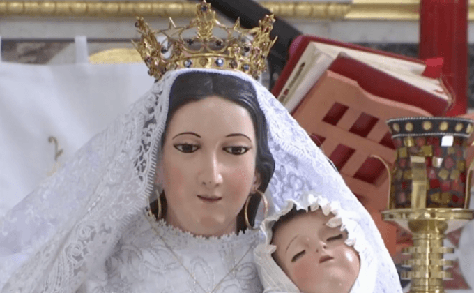 วันพระแม่พรหมจรรย์แห่งกันเดอลาเรีย