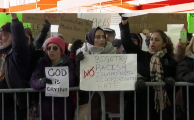 ประท้วงต่อต้าน “ทรัมป์”