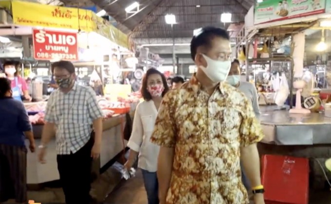 ผู้ว่าฯ โคราช เร่งหาต้นตอการกักตุนไข่ไก่ 