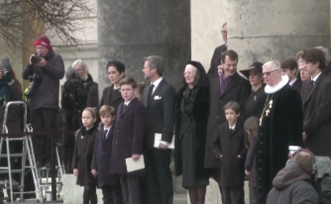 ​เดนมาร์กจัดพิธีพระศพเจ้าชายเฮนริก