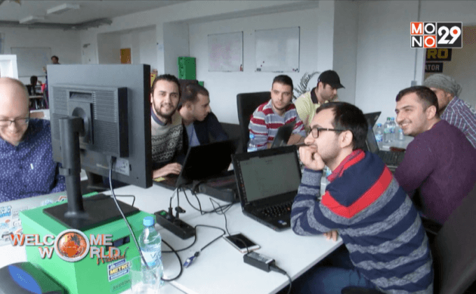 คอร์สเรียนคอมพิวเตอร์สำหรับผู้อพยพ