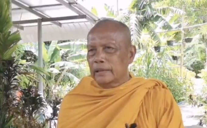 “พระพยอม” เตือนสติชาวพุทธ ไม่งมงาย ตามกระเเส ไสยพาณิชย์