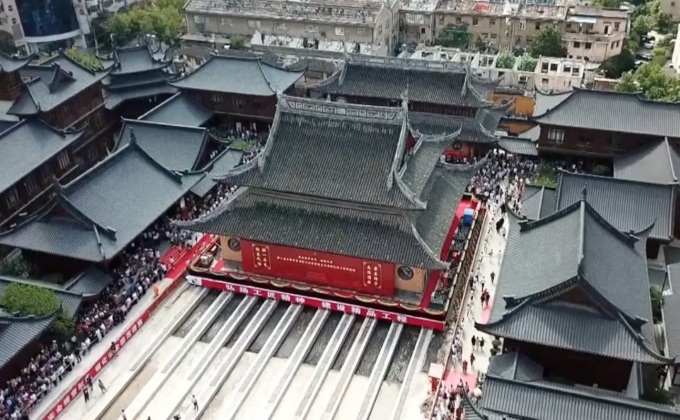 จีนย้ายศาลาวัดทั้งหลัง