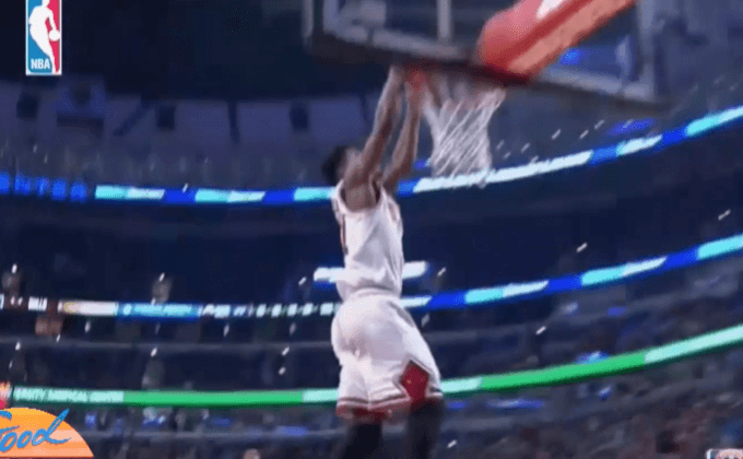 “พ่อมด” บุกหักเขากระทิงถึงรังศึก NBA