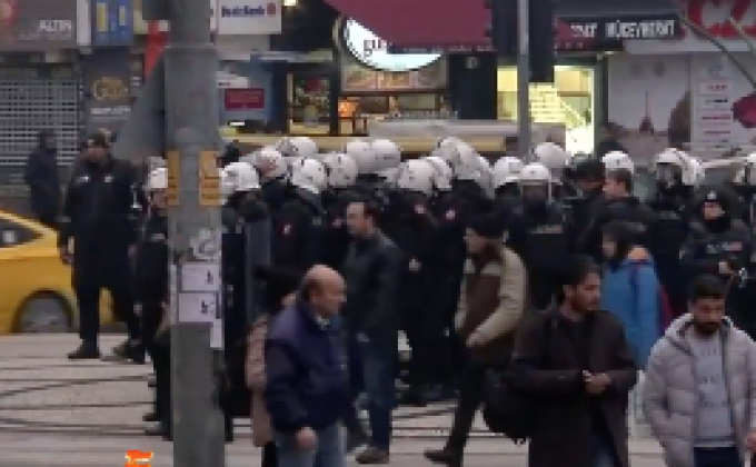 ประท้วงต่อต้านกองทัพในตุรกี