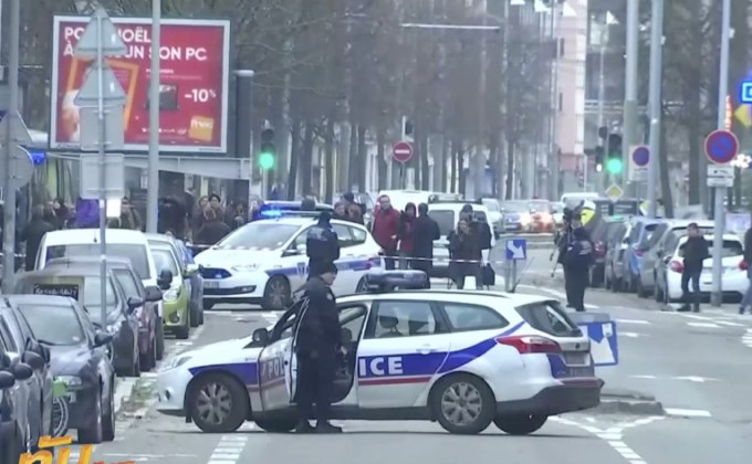 ฝรั่งเศสไล่ล่าผู้ก่อเหตุกราดยิงสตราสบูร์ก