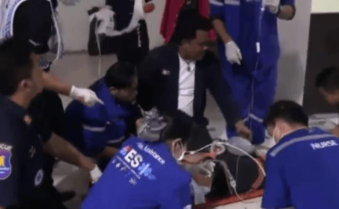 ตกดาดฟ้าห้างดัง อ.ศรีราชาขณะขึ้นไปถ่ายรูป