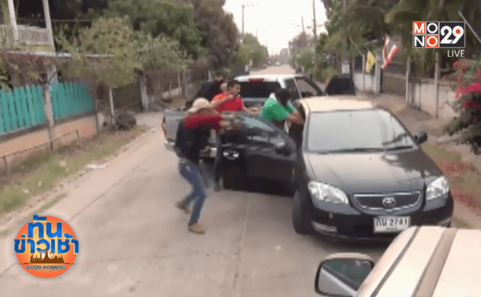 สุดระทึก ตร.อุดรธานี จับกุมแก๊งยาบ้า