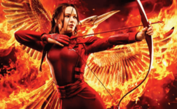 อิสราเอลเอาจริง ลบ “เจน ลอว์” ออกจากโปสเตอร์ The Hunger Games